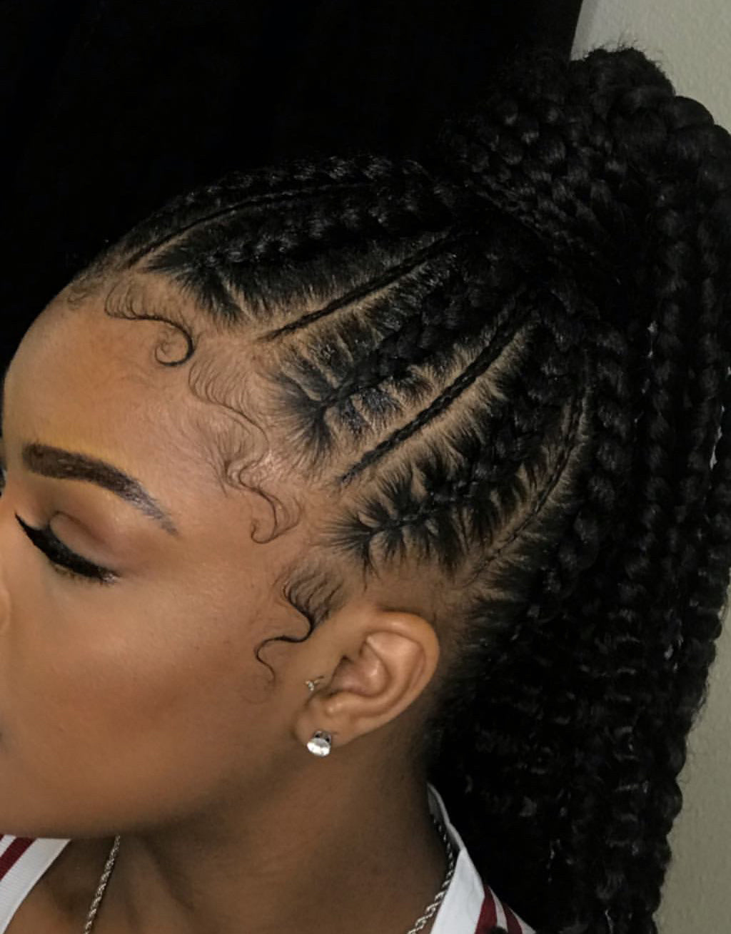 Cornrows définis chignon / 80€