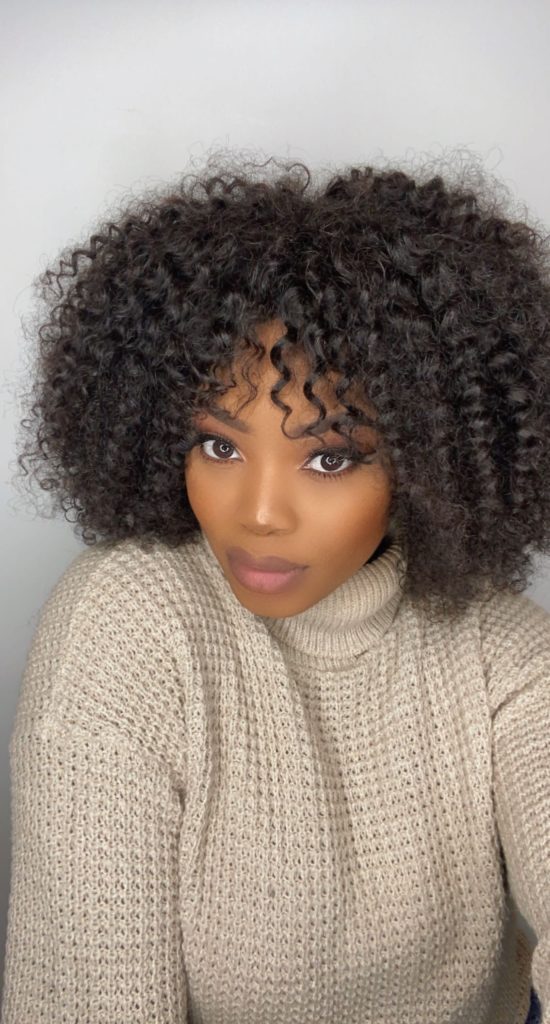 Cina kinky curly