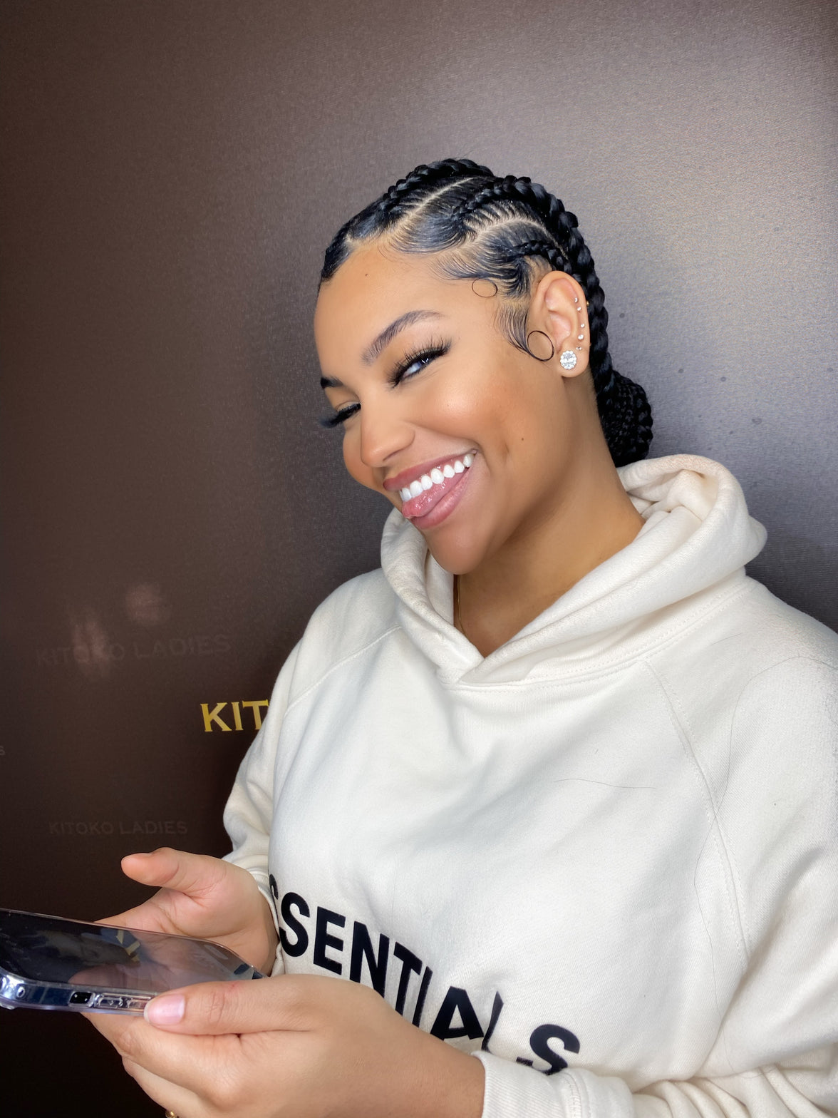CORNROWS BUN /65€